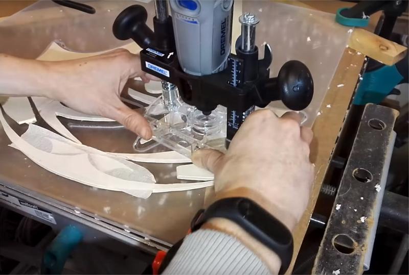 Ouvrir la fenêtre modale de l'avis 1 sur 3