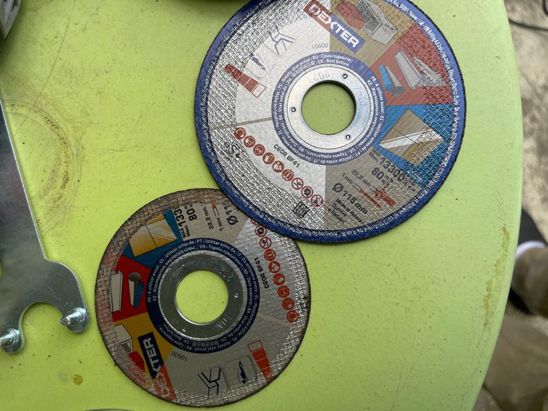 Ouvrir la fenêtre modale de l'avis 1 sur 1