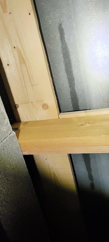 Ouvrir la fenêtre modale de l'avis 1 sur 2