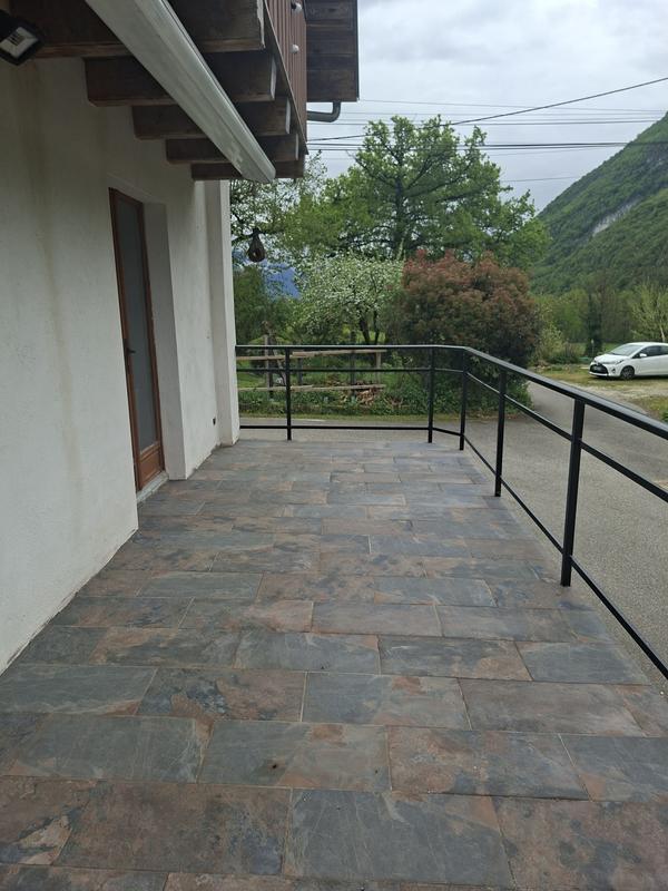 Ouvrir la fenêtre modale de l'avis 1 sur 1