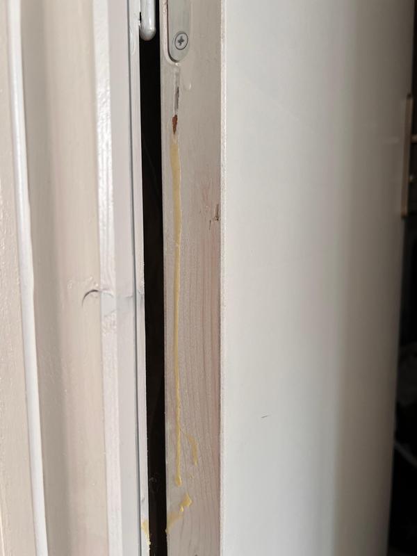 Ouvrir la fenêtre modale de l'avis 1 sur 2