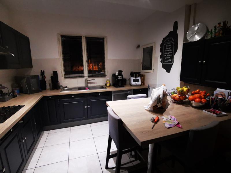 Ouvrir la fenêtre modale de l'avis 1 sur 1