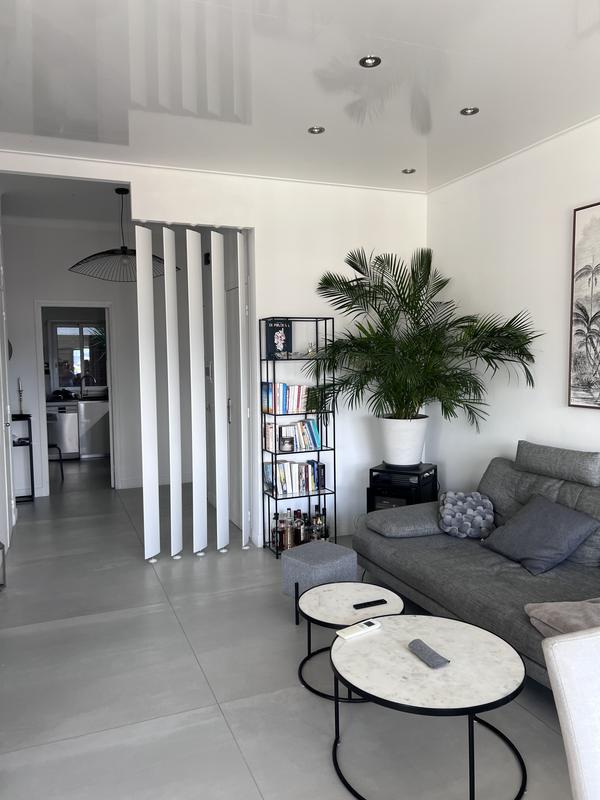 Ouvrir la fenêtre modale de l'avis 1 sur 2