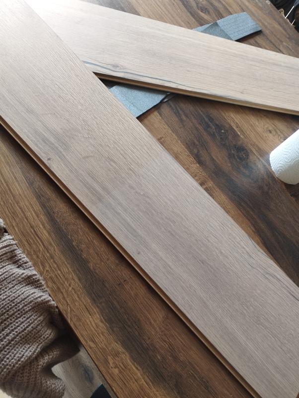 Otwórz okno opinii 1 na stronie 4