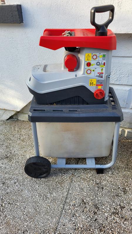 Revisione aperta modale 1 su 1