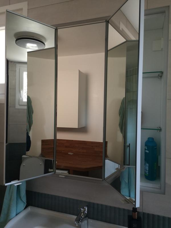 Ouvrir la fenêtre modale de l'avis 1 sur 3