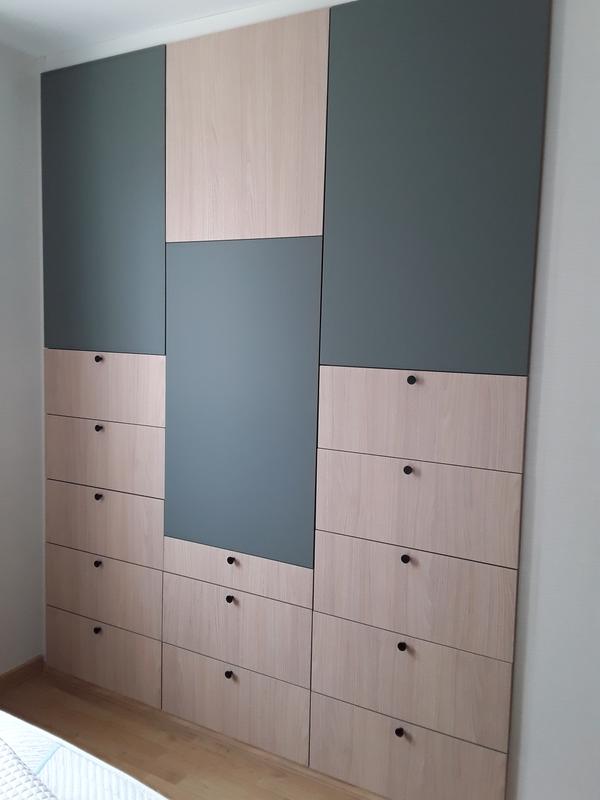 Ouvrir la fenêtre modale de l'avis 3 sur 3