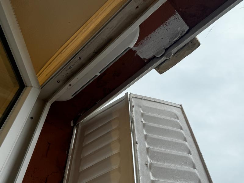 Ouvrir la fenêtre modale de l'avis 1 sur 2