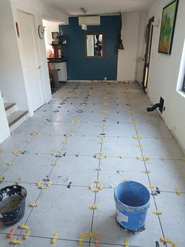 Ouvrir la fenêtre modale de l'avis 1 sur 2