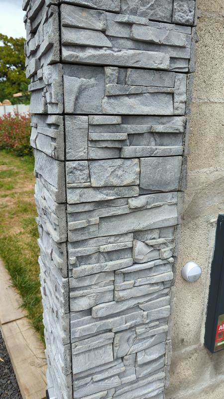 Ouvrir la fenêtre modale de l'avis 1 sur 3