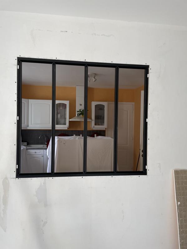 Ouvrir la fenêtre modale de l'avis 1 sur 2