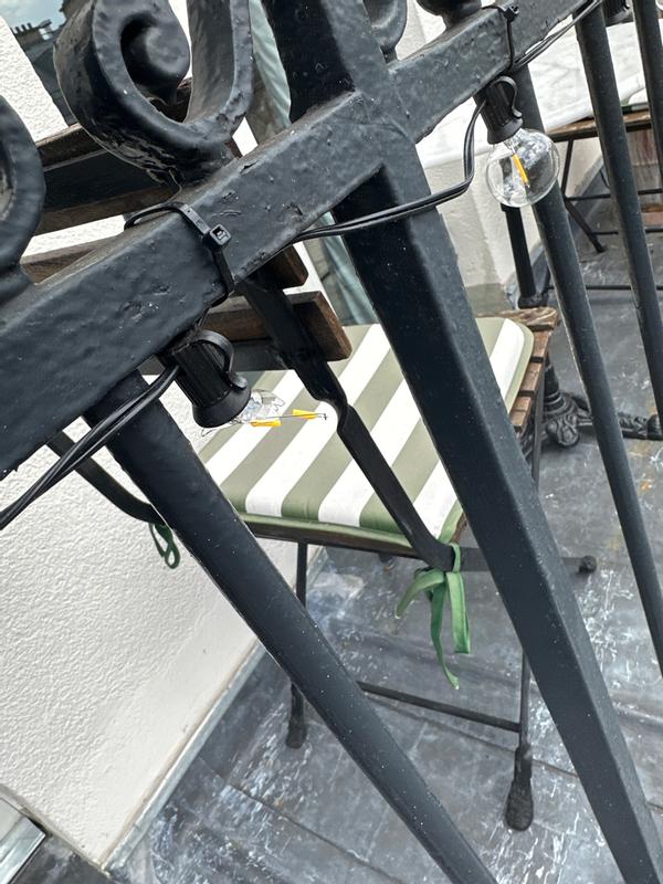 Ouvrir la fenêtre modale de l'avis 1 sur 2