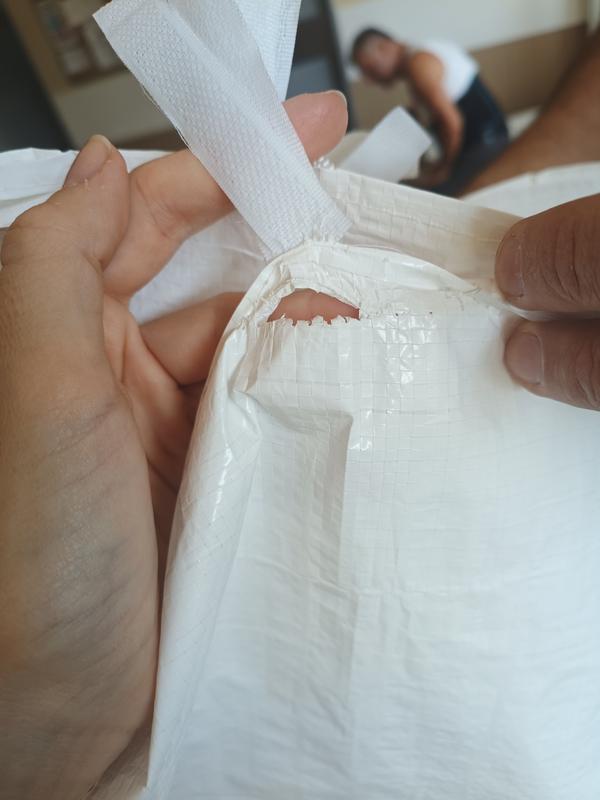 Ouvrir la fenêtre modale de l'avis 1 sur 4