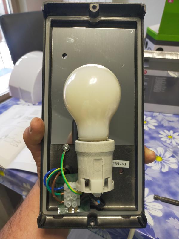 Ouvrir la fenêtre modale de l'avis 1 sur 4