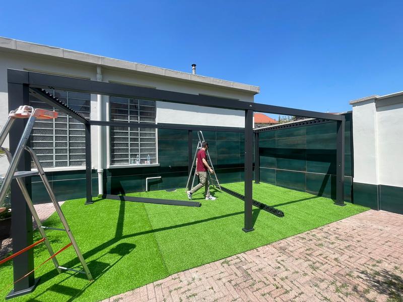 Revisione aperta modale 1 su 1