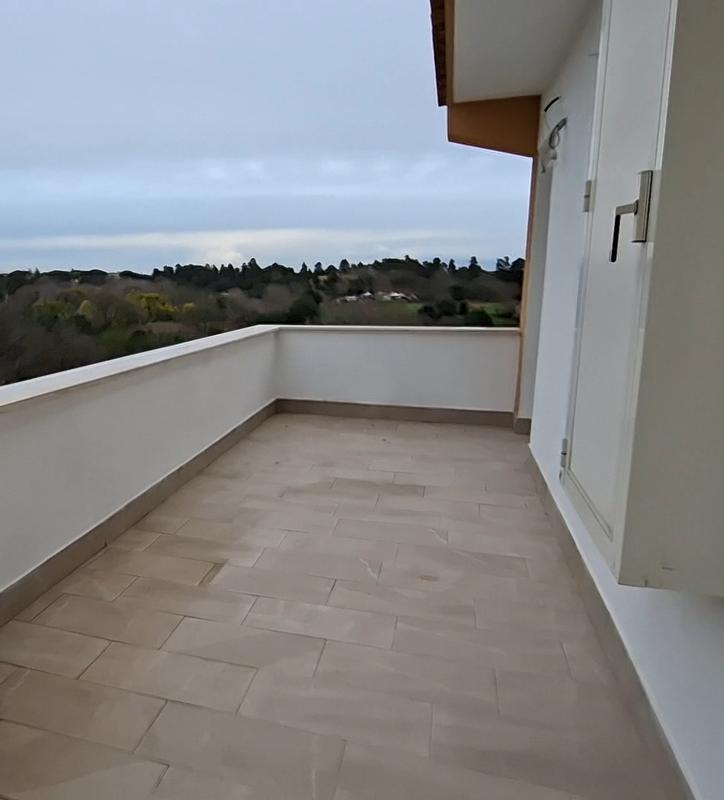 Revisione aperta modale 1 su 1