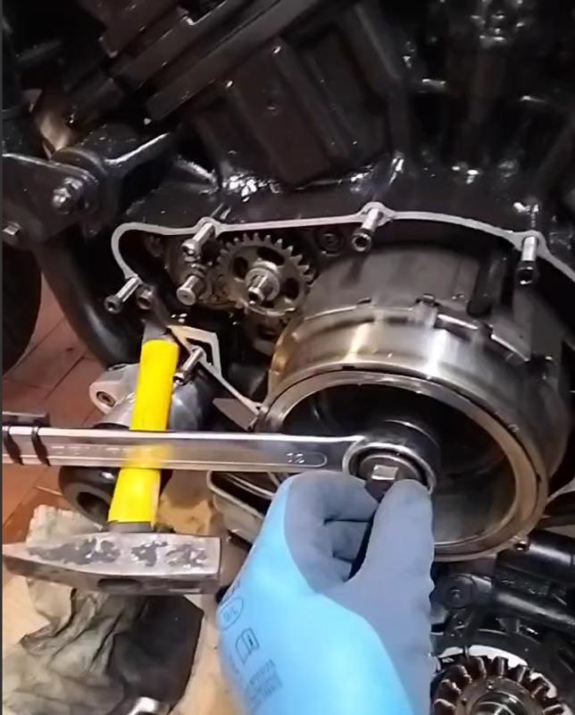 Ouvrir la fenêtre modale de l'avis 1 sur 1