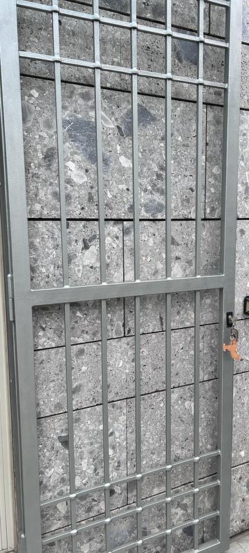 Revisione aperta modale 1 su 1