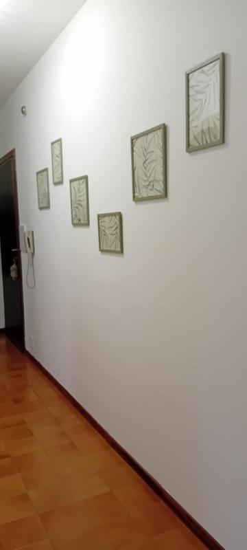 Ouvrir la fenêtre modale de l'avis 1 sur 2