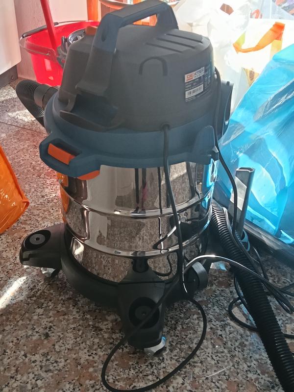 Ouvrir la fenêtre modale de l'avis 1 sur 3