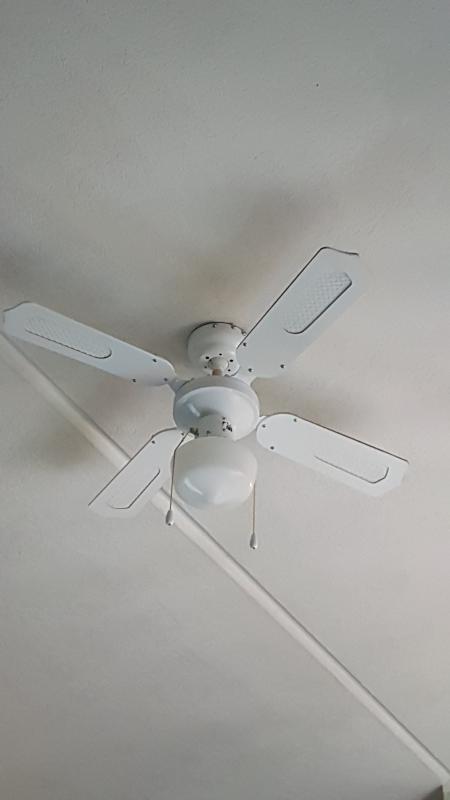 Ouvrir la fenêtre modale de l'avis 1 sur 2