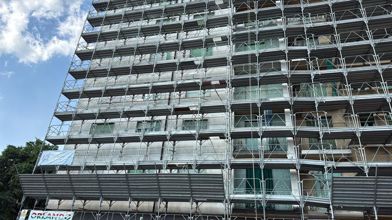 Revisione aperta modale 1 su 1