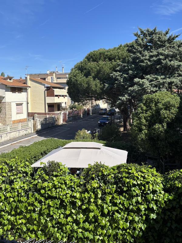 Ouvrir la fenêtre modale de l'avis 2 sur 2