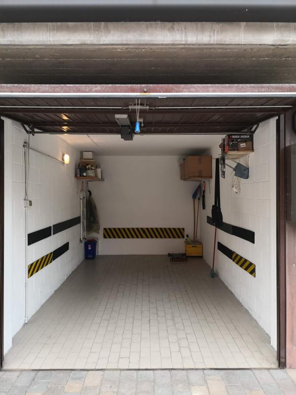 Protezione per garage in poliuretano L 100 x H 15 cm grigio