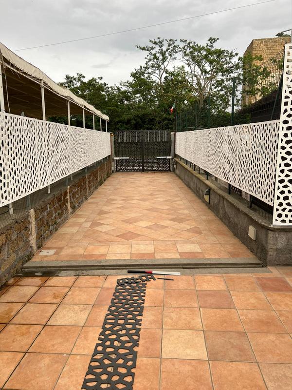 Ouvrir la fenêtre modale de l'avis 1 sur 2