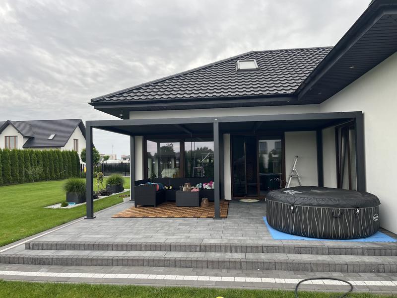 Revisione aperta modale 1 su 4