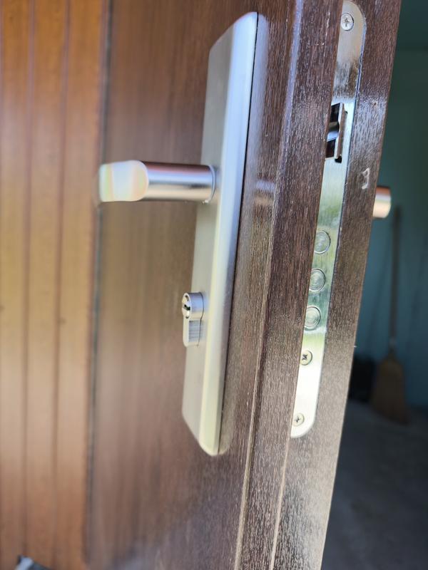 Otwórz okno opinii 1 na stronie 4