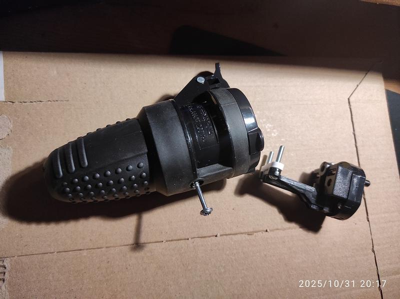 Ouvrir la fenêtre modale de l'avis 1 sur 1