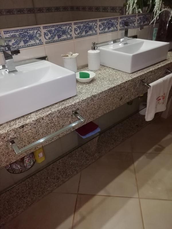 Abrir modal de revisión 1 de 2