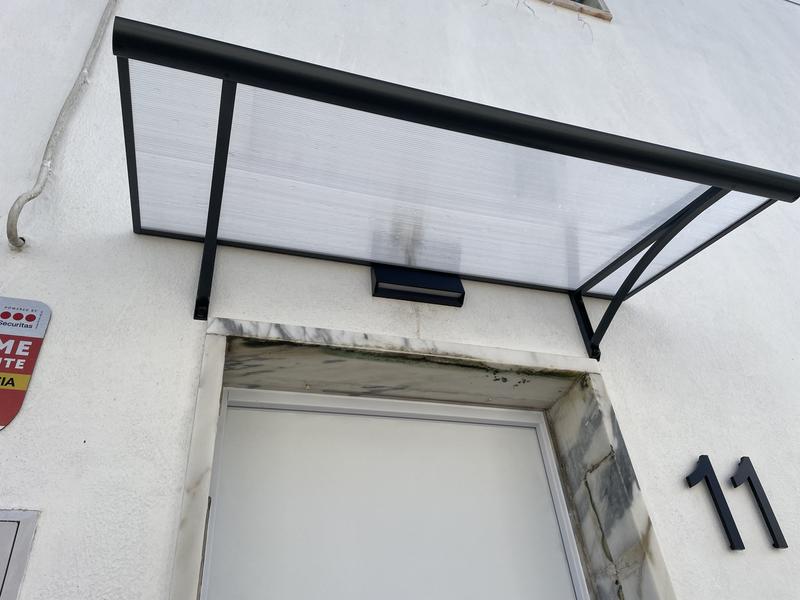 Abrir modal de revisión 1 de 1