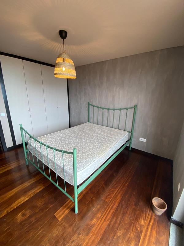 Abrir modal de revisión 1 de 1