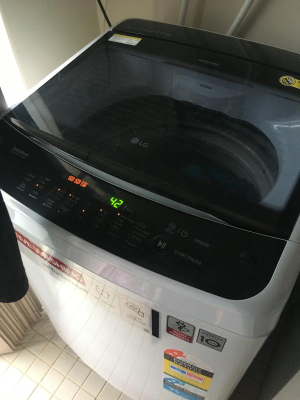 LG 6.5kg Top Load Washing Machine with Smart Inverter Control LG