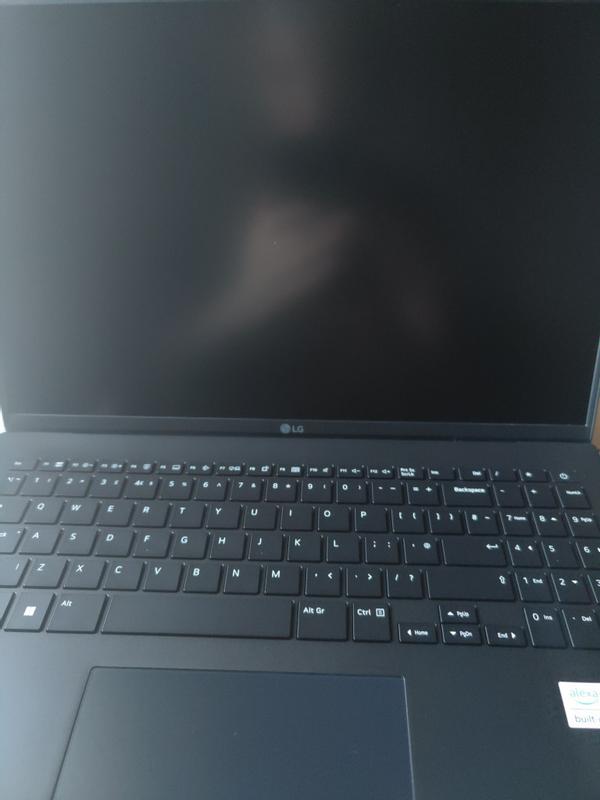 LG gram 17'' laptop, ultra-lightweight with 16:10 IPS anti glare display  and Intel® Evo 12th Gen. Processor - 17Z90Q-K.AR56A1