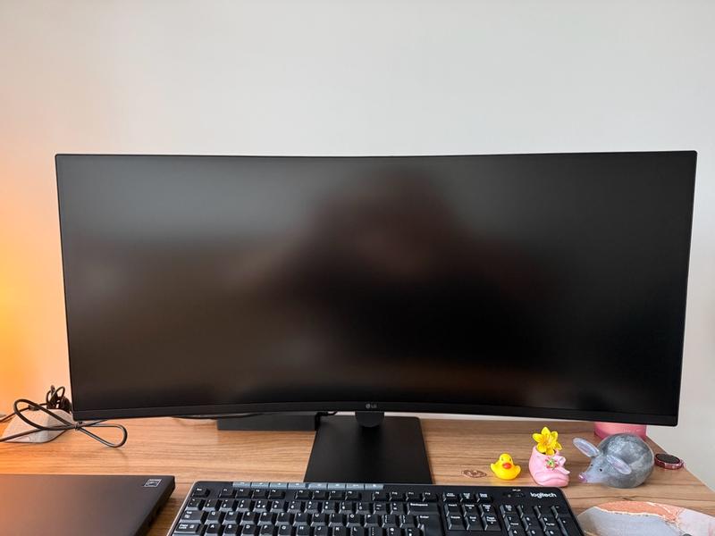 32U631A-B | モニター | LG Japan