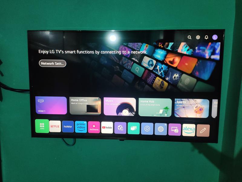 Buy UR75 108 cm (43) 4K Smart TV with UHD - 43UR7500PSC | LG IN