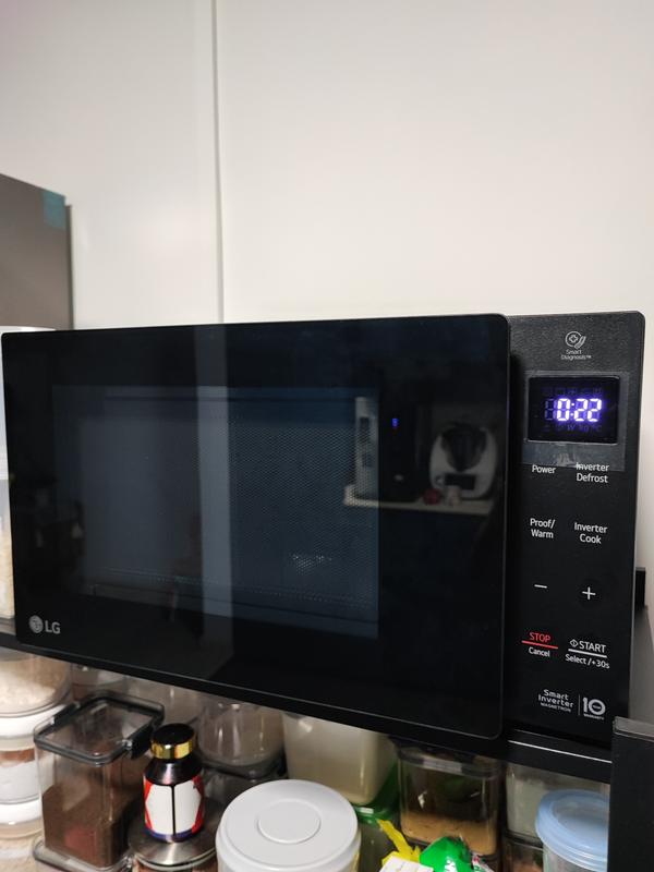 23L NeoChef® Microwave Oven with EasyClean™, Black