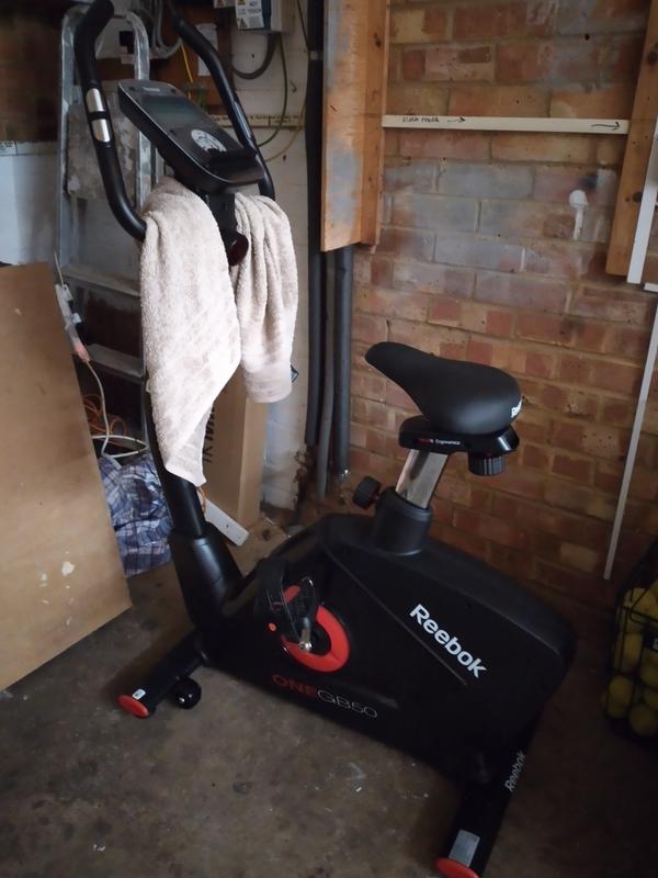 Reebok gb50 one series exercise bike deals