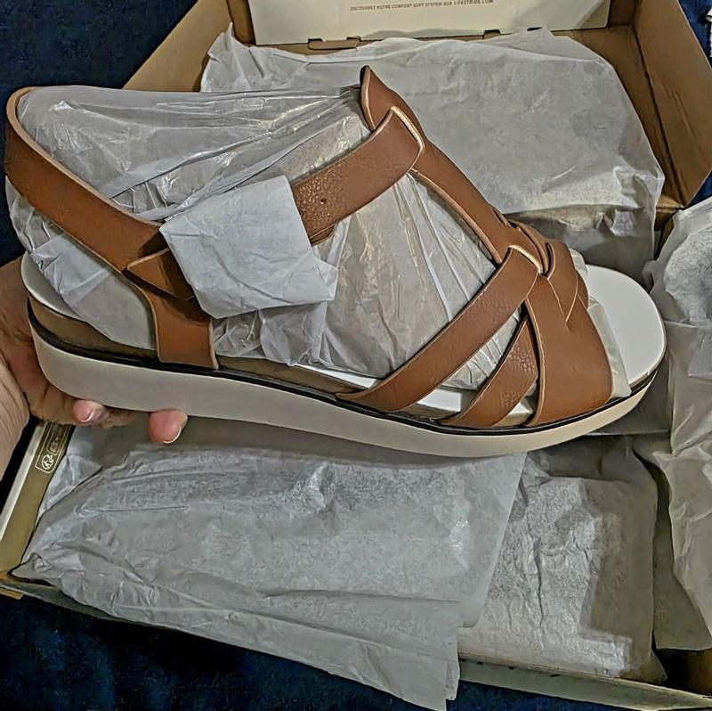 Review Thumbnail Image 0 378722511