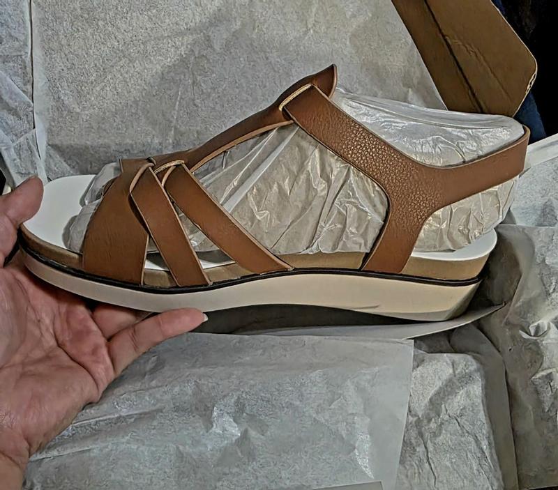 Review Thumbnail Image 1 378722511