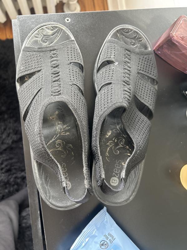 Review Thumbnail Image 1 337709543