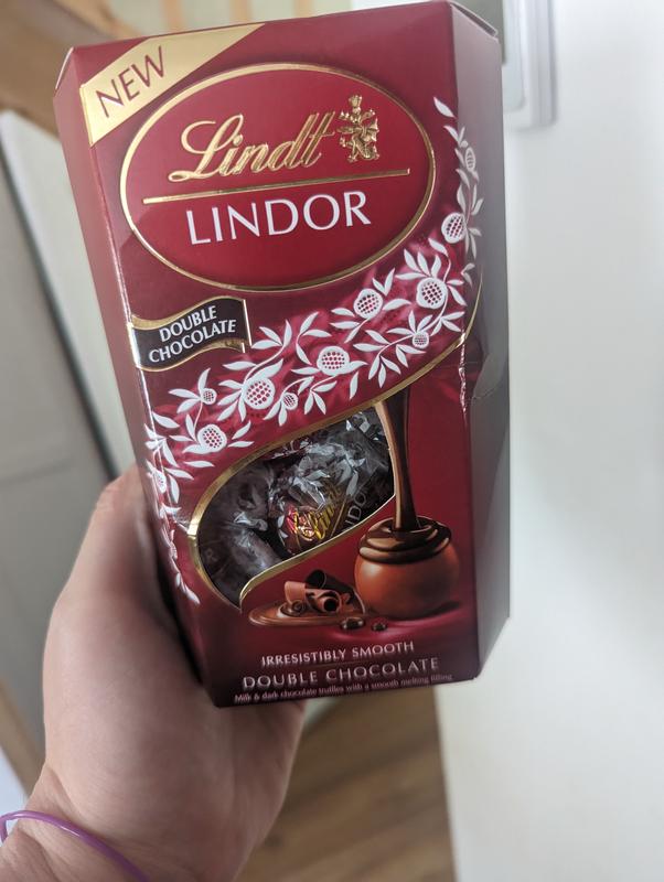 Lindor Maroon Double Chocolate Truffles 