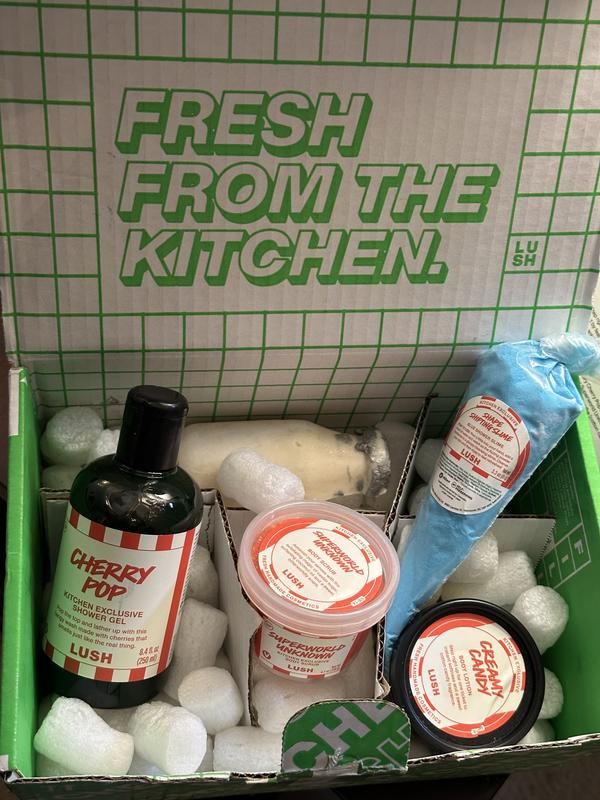 LUSH サブスク　シャワーBOX あなたの一票で中身が決まる！ラッシュの新投票型サブスク