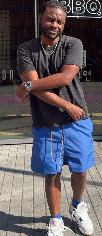 Review Thumbnail Image 0 359337791