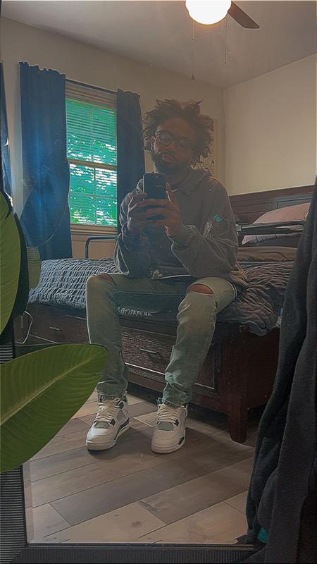 Review Thumbnail Image 0 344681526