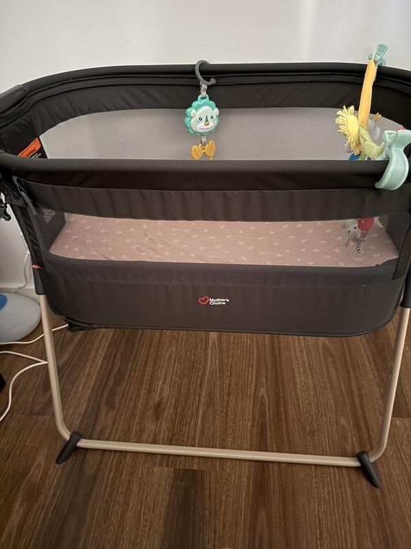 Acacia Bassinet and Bedside Sleeper
