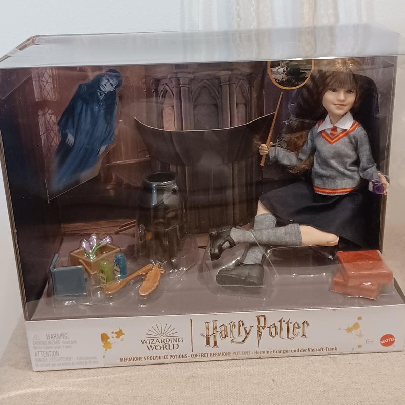 Wizarding World Harry Potter Poupée Hermione Granger de 20,3 cm, jouets  pour enfants à partir de 5 ans : : Jeux et Jouets